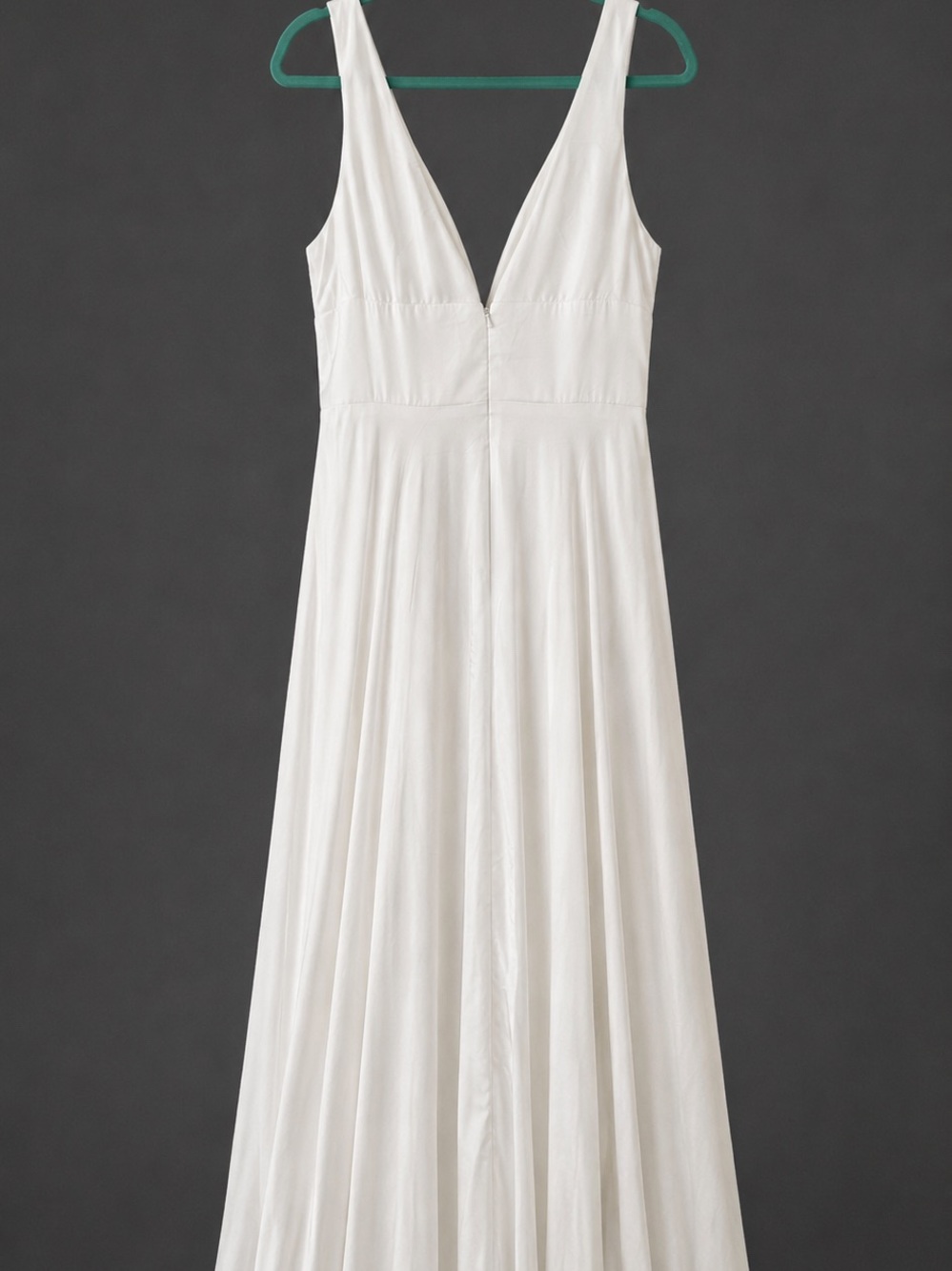 V-Neck White Prom Gown with Flowing Skirt